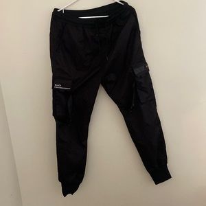 Blacktailor custom cargo joggers
